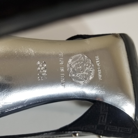 Versace Textile Leather Stud D'Orsay Heels 39.5 - Picture 8 of 8